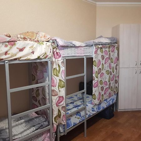 Auberge de jeunesse Saperka à Kiev Extérieur photo